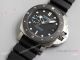 (VS)Panerai Luminor Submersible PAM00683 Black Bezel Watch 42mm (8)_th.jpg